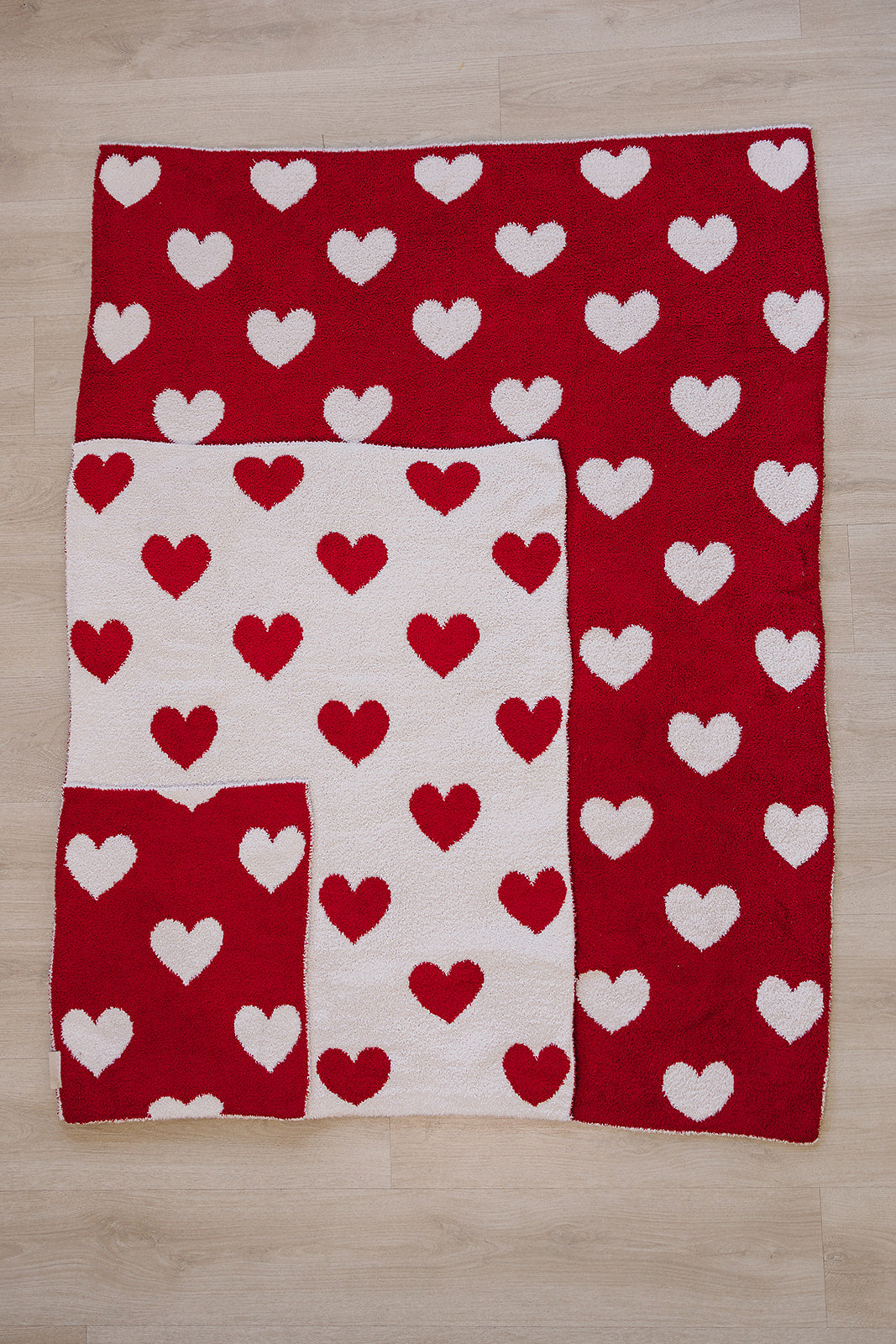 Hearts Plush Blanket
