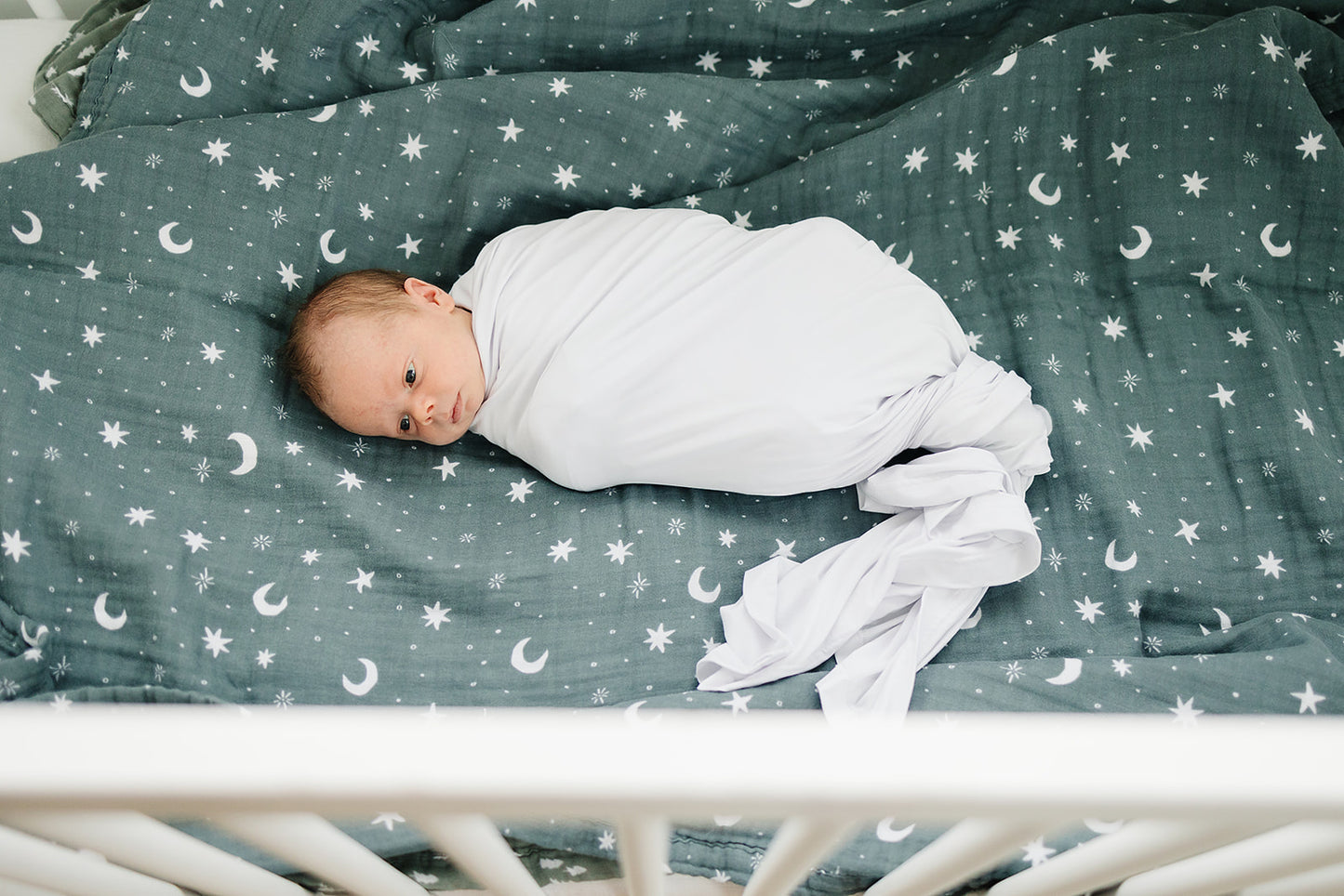 Mebie Baby Bamboo Stretch Swaddle. Gender Neutral for take home outfits and swaddling newborns.
