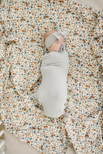 Mebie Baby Bamboo Stretch Swaddle. Gender Neutral for take home outfits and swaddling newborns.