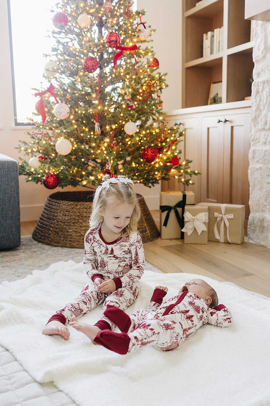 Holiday Toile Ribbed Bamboo Cozy Set