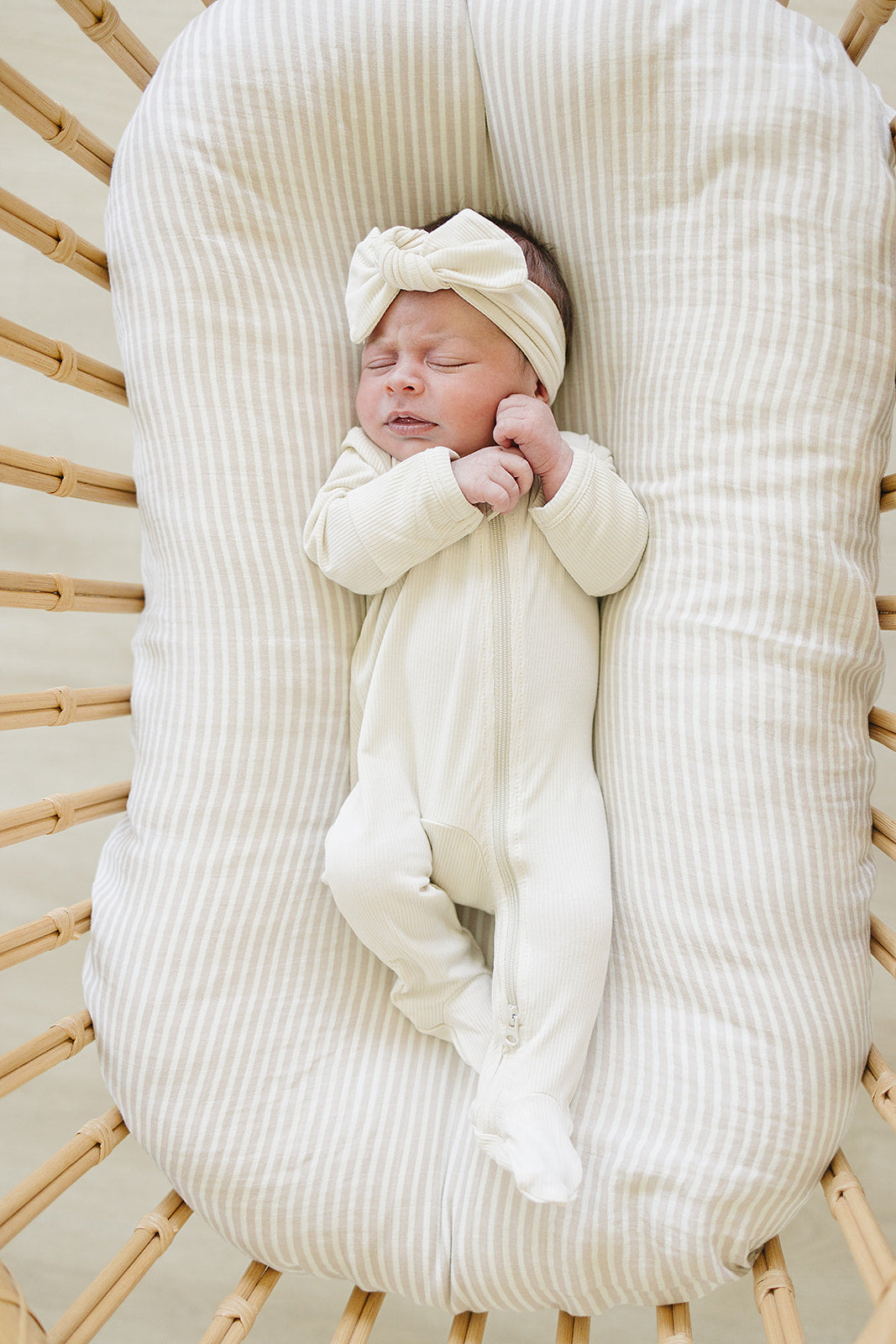 Cream Bamboo Zipper Newborn Bundle